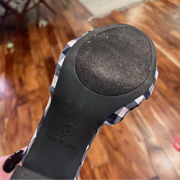 Betsey Johnson Gingham Checkered Women's Shoes - Picture 9 of 12